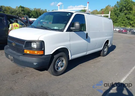 2015 Chevrolet Express 2500 Work Van из США, поврежденный, VIN 1GCWGFCF1F1268051